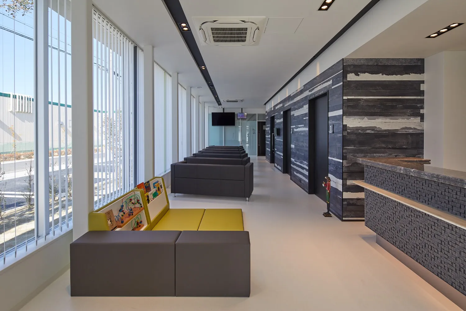 もろの木こどもクリニック