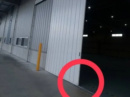 ハンガーレール　補強工事